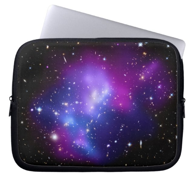 Paarse Galaxy Cluster J0717 Space Laptop Sleeve (Voorkant)