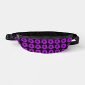 Paarse Geranium Floral Pattern op Black Heuptasje (Voorkant)