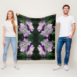  Paarse Geranium Flower Pair Pattern Fleece