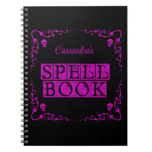 Paarse Gothic Spell Book gepersonaliseerd Notitieboek