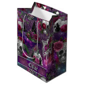 Paarse Gothic Witch Skull en Rozen Medium Cadeauzakje (Voorkant Gekanteld)