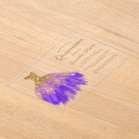 Paarse Gouden Glitter Jurk Script Quinceañera Part Acryl Uitnodigingen (Laagn)