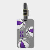 paarse Grijze Basketballen Atleten Monogrammed Bagagelabel (Voorkant verticaal)