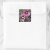 Paarse hibiscus bloemen vierkante sticker (Tas)