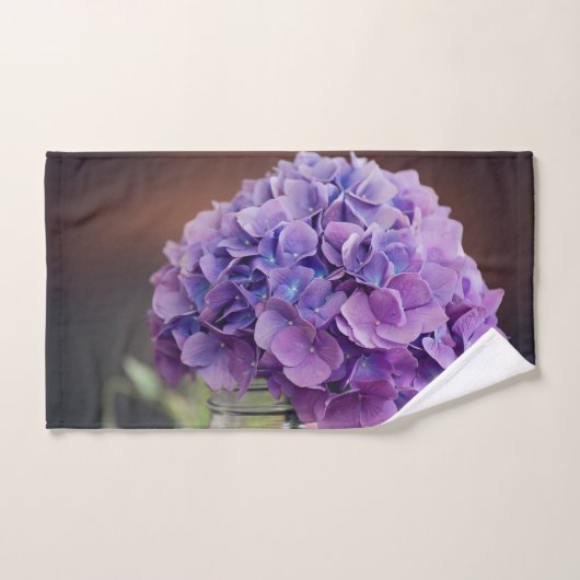 Paarse Hortensia in Mason Jar Natuur Fotografie Bad Handdoek (Handdoek)