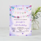 Paarse in mijn verjaardagstijdperk vriendschapsarm kaart (Staand voorkant)