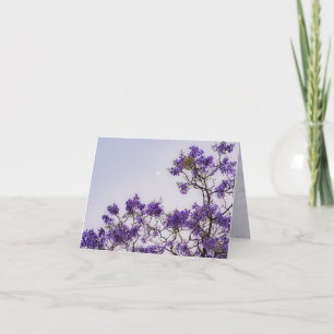 Paarse Jacaranda boom met Maan, lente esthetiek Bedankkaart