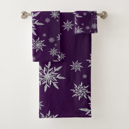 Paarse kerststerren met wit ijskristal bad handdoek (Insitu)