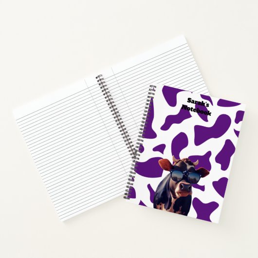 Paarse Koe Print Aangepast Notitieboek (Binnen)