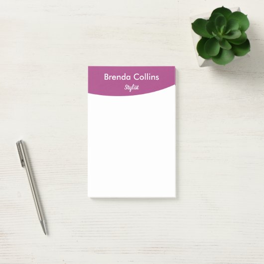 Paarse kromme en witte druk post-it® notes (Kantoor)