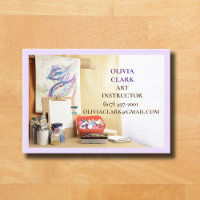 Paarse kunstleraar / tutor / opvoeder kunstklas