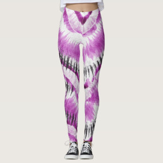 Paarse leggings voor het schilderen van lila dijen