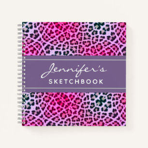 Paarse leopard Print Monogram artistieke Sketchboo Notitieboek