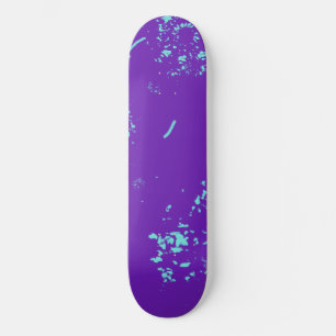 Paarse lichtblauwe doedels skateboard