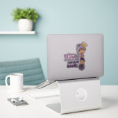 "Paarse Lovin' Tomboy Prinses" Custom Cut Vinyl Sticker (Laptop op bureau)