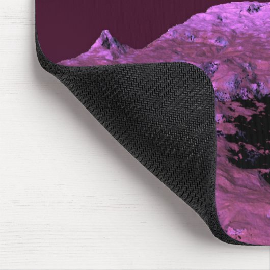 Paarse maanlandschap op een verre wereld muismat (Hoek)