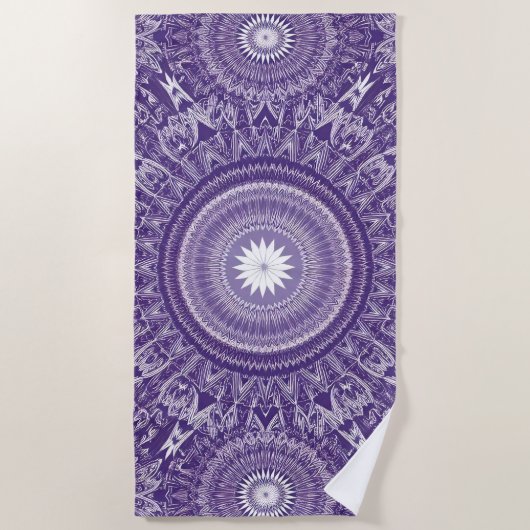 Paarse Mandala Print Strandlaken (Voorkant)