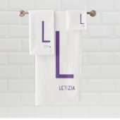 Paarse Monogramnaam Bad Handdoek