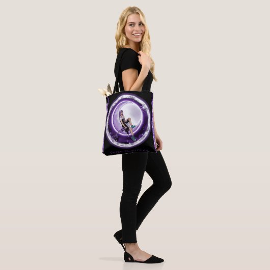 Paarse Moon Child Canvas tas (Op model)