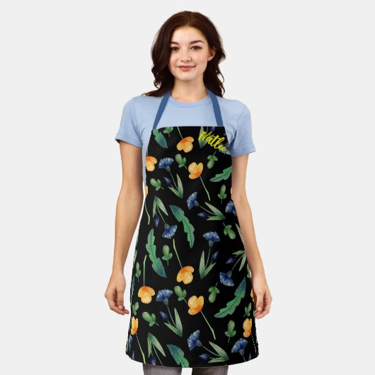 Paarse Multicolorbloemen Zwarte Chef Womens Schort (Gedragen)
