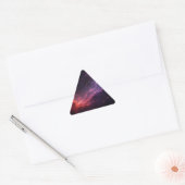 Paarse Nebula Driehoek Sticker (Envelop)