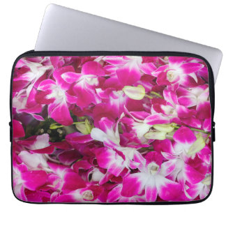 Paarse orchideeënbloemen achtergrond laptop sleeve