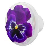 Paarse Pansy Flower Keramische Knop (Rechts)