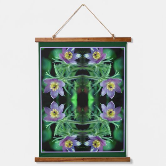 Paarse Pasque Spring Flowers Abstract Hangend Wandkleed (Voorkant)