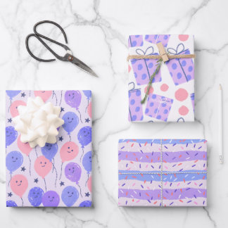 Paarse pastelballon, stippen en strepen inpakpapier vel