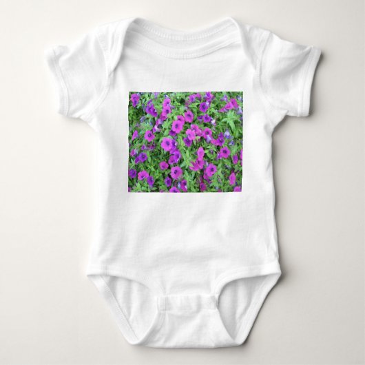 Paarse Petunias Shirten Romper (Voorkant)
