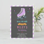 Paarse Roller skate feest uitnodiging (Staand voorkant)