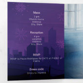 Paarse roze vuurwerk Quinceañera Tri-Fold I Drieluik Uitnodiging (Binnenzijde eerst)