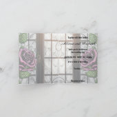 Paarse rozen van het raam - gothische stijl (Binnen)