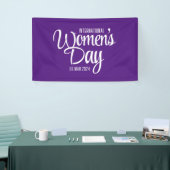 Paarse Script Internationale Vrouwendag 8 maart Spandoek (Beurs)