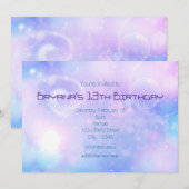 Paarse Spacey Lights Verjaardagsfeestuitnodigingen Kaart (Voorkant / Achterkant)