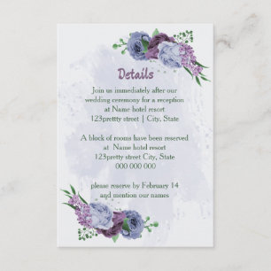 Paarse stoffige blauwe bloemen bruiloft details informatiekaartje