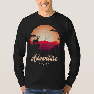 Paarse Sunset Mountain Deer Forest avontuur te wac T-shirt