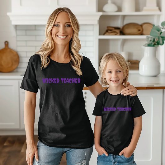 Paarse typografie van de goddeloze leraar t-shirt