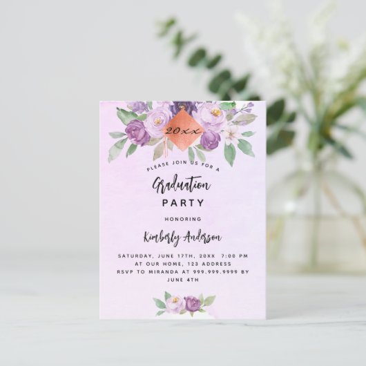 Paarse violette bloemen afstudeerfeest uitnodiging briefkaart (Staand voorkant)