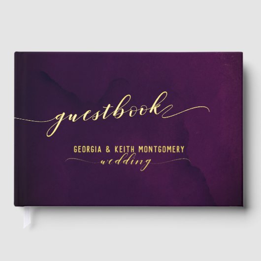 Paarse Waterverf Gold Script Elegant Wedding Gastenboek (Voorkant)