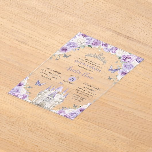 Paarse witte bloemen Princess Castle Quinceañera X Acryl Uitnodigingen (Laagn)