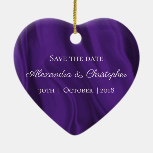 Paarse Zijderoute Bewaar de Datum Keramisch Ornament (Achterkant)