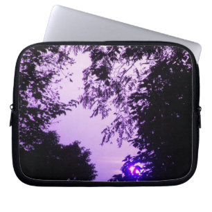 Paarse zonnehoes laptop sleeve