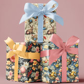 Paasbloemenkonijn in het  inpakpapier vel