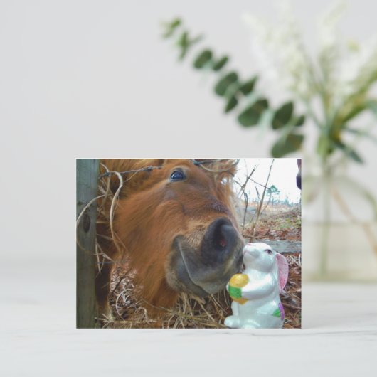PaasBunny en bruin paard Feestdagenkaart (Staand voorkant)