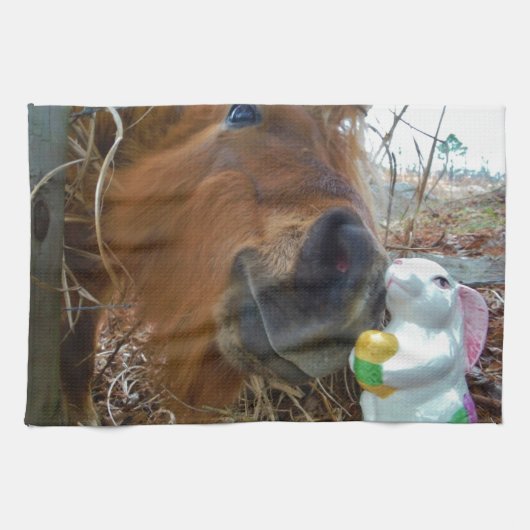 PaasBunny en bruin paard Theedoek (Horizontaal)