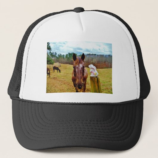PaasBunny en bruin paard Trucker Pet (Voorkant)
