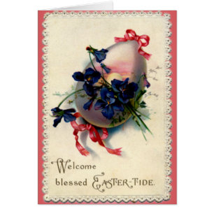 paasei met viooltjes