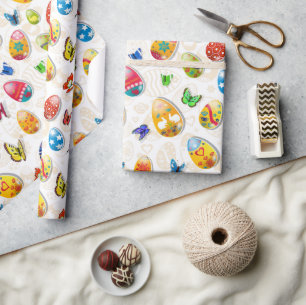Paaseieren en vlinders cadeaupapier