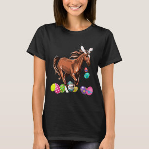 Paaseieren van paardenkonijnen en Petten van bonds T-shirt